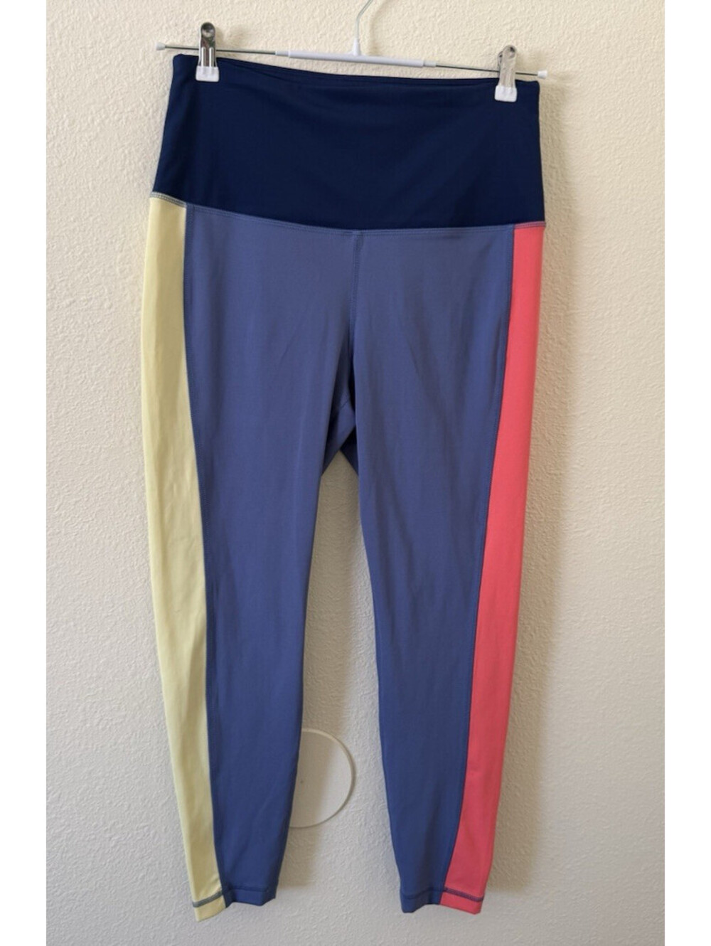 Zelos Colorblock Leggings Size L Excellent 7/8 Length Waist Pocket Multicolor